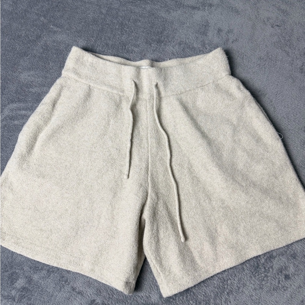 Abercrombie & Fitch Relaxed Sweater Shorts Size Small